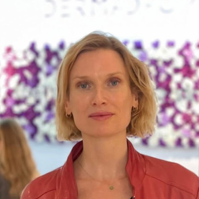 Lisa M.